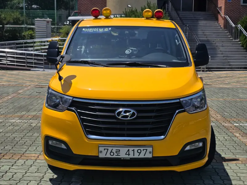 Hyundai Grand Starex