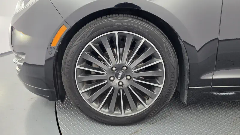 Lincoln Mkz