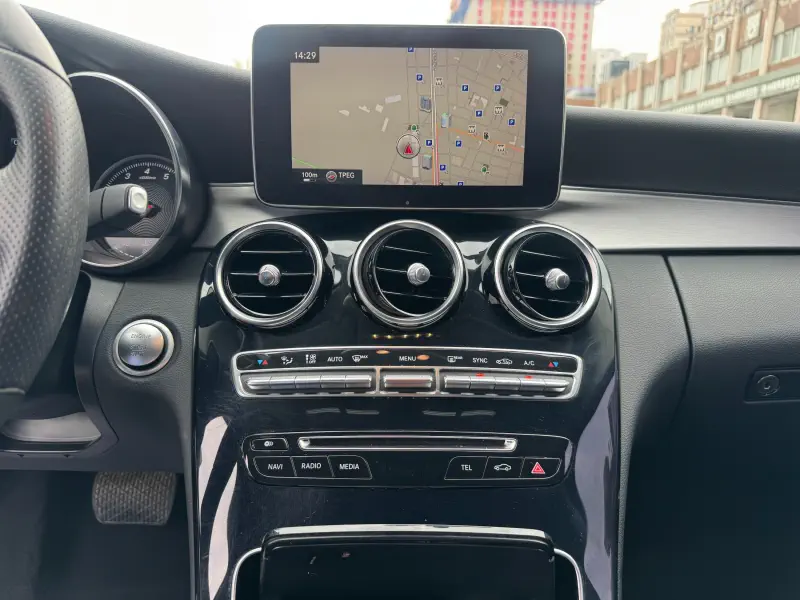Mercedes-Benz C-Class