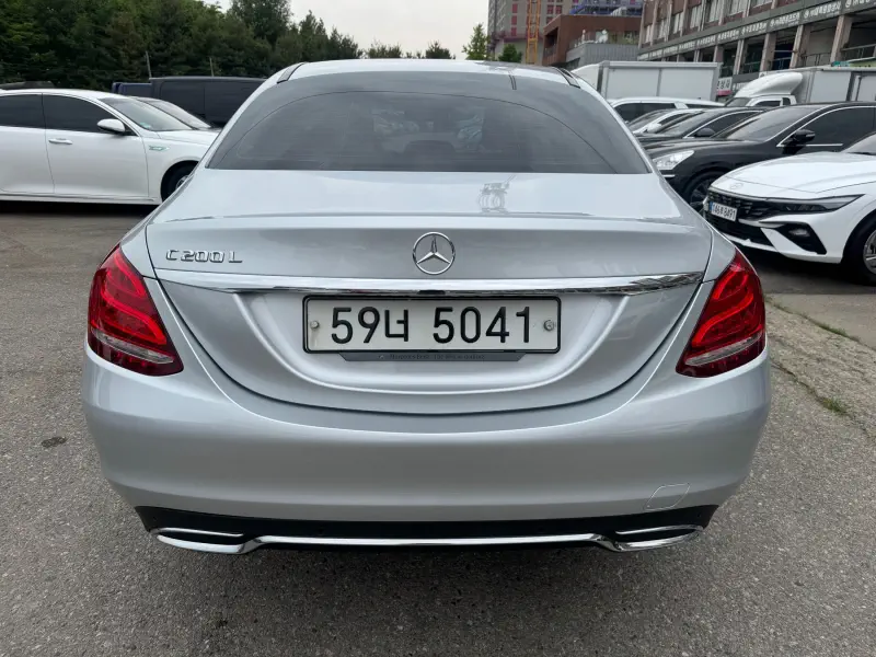 Mercedes-Benz C-Class