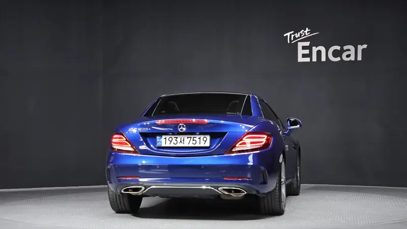 Mercedes-Benz SLC-Class