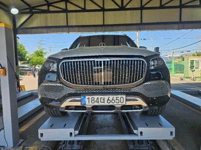 Mercedes-Benz GLS-Class
