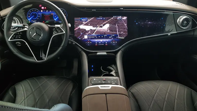 Mercedes-Benz EQS SUV