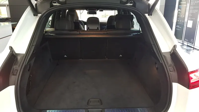 Mercedes-Benz EQS SUV