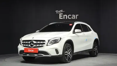Mercedes-Benz GLA-Class