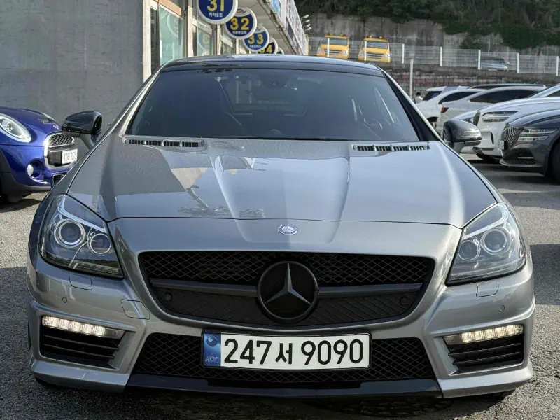 Mercedes-Benz SLK-Class