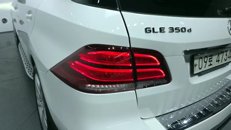 Mercedes-Benz GLE-Class