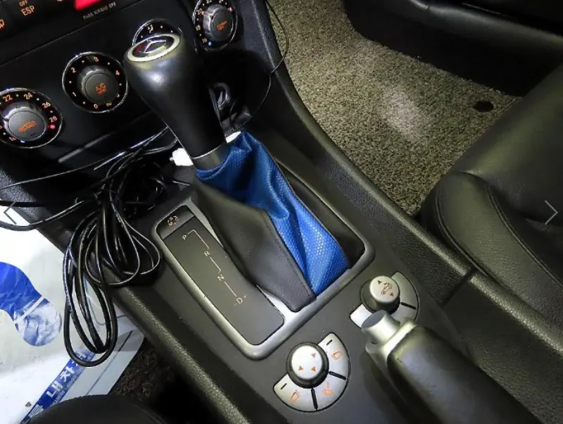 Mercedes-Benz SLK-Class