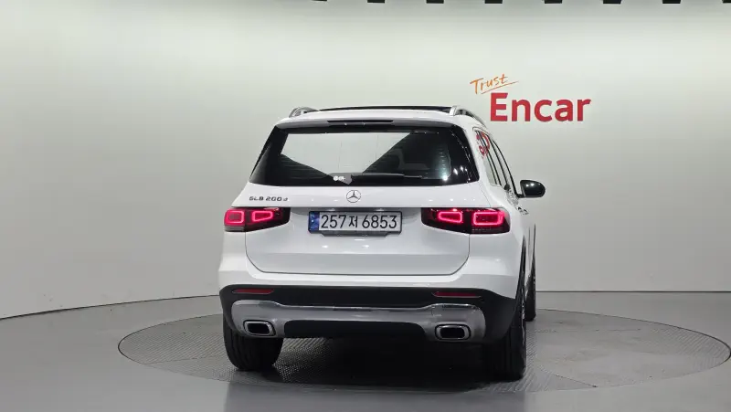 Mercedes-Benz GLB-Class