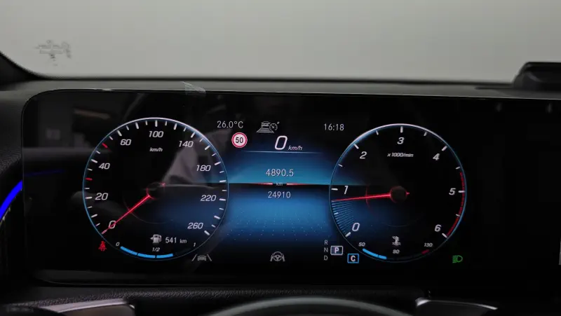 Mercedes-Benz GLB-Class