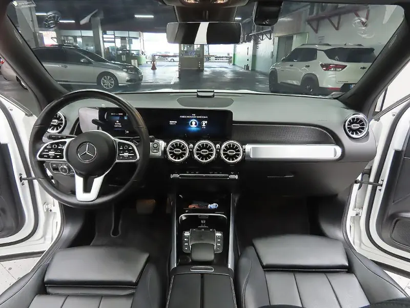 Mercedes-Benz GLB-Class