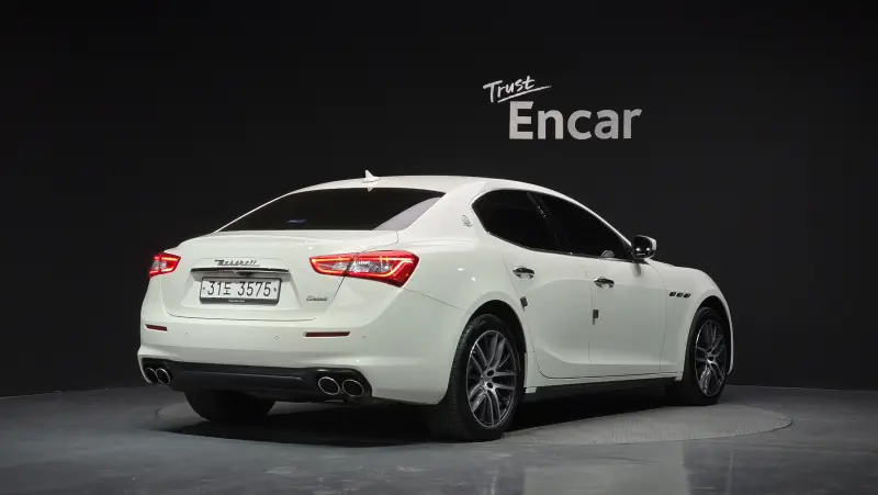 Maserati Ghibli
