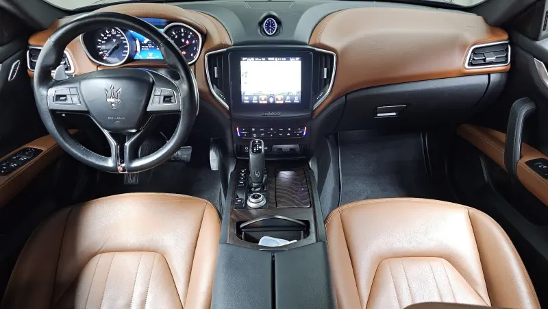Maserati Ghibli