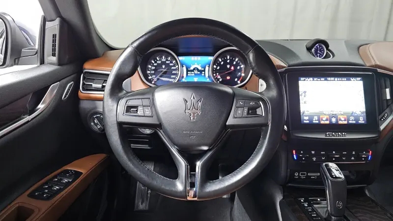Maserati Ghibli