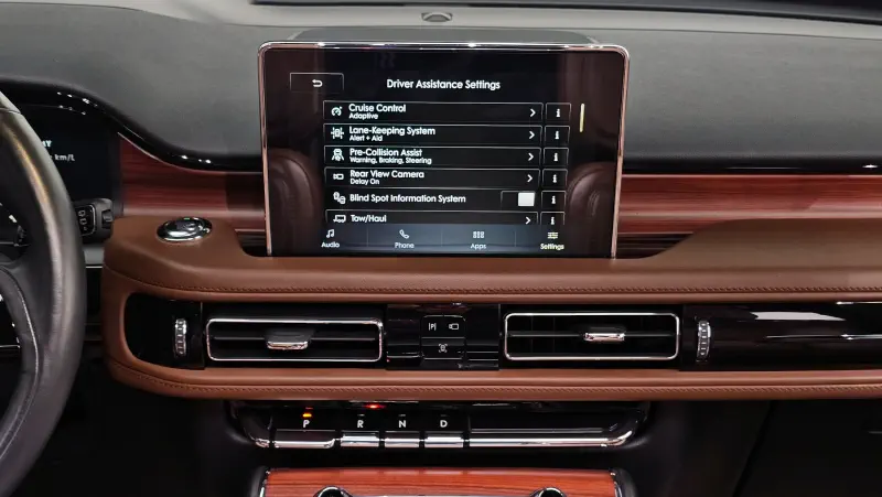 Lincoln Aviator