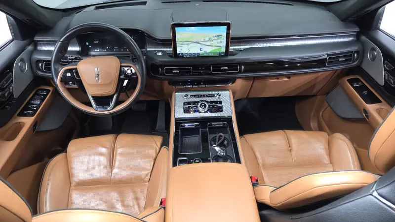 Lincoln Aviator