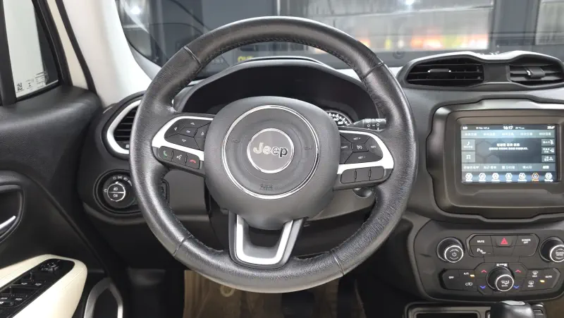 Jeep Renegade