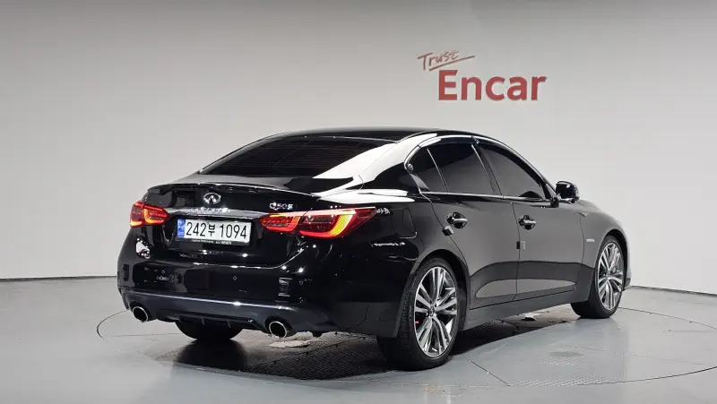 Infiniti Q50