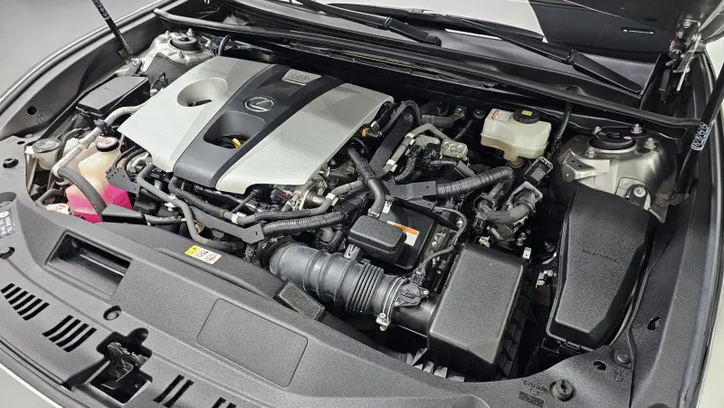 Lexus ES300h