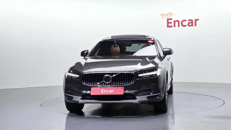 Volvo V90