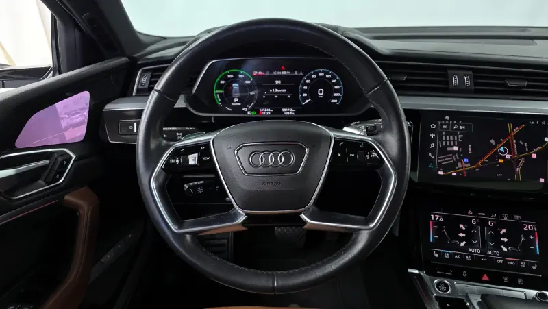 Audi e-tron