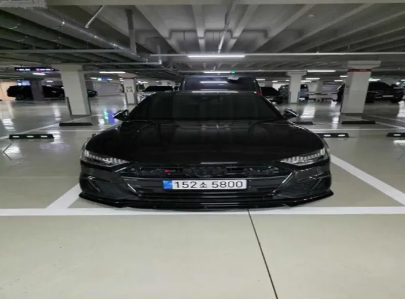 Audi S7