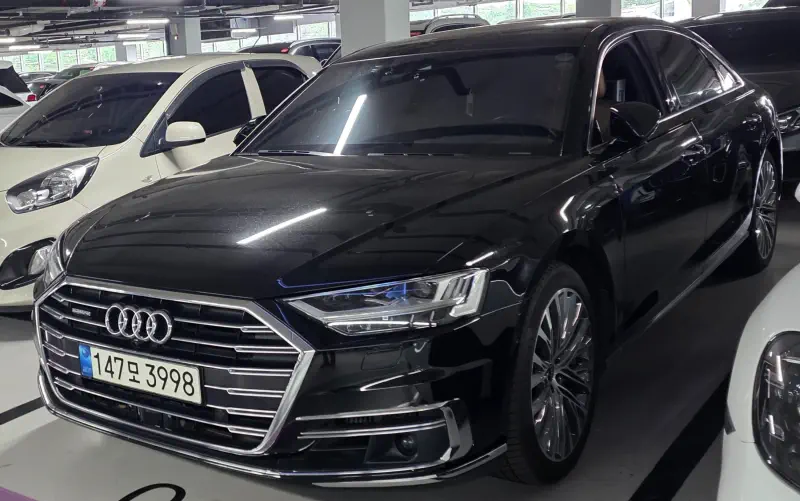 Audi A8