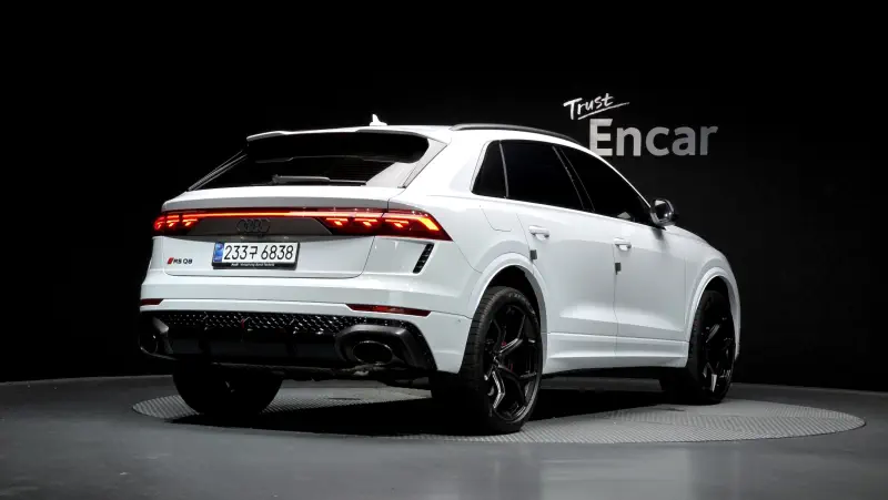 Audi RS Q8