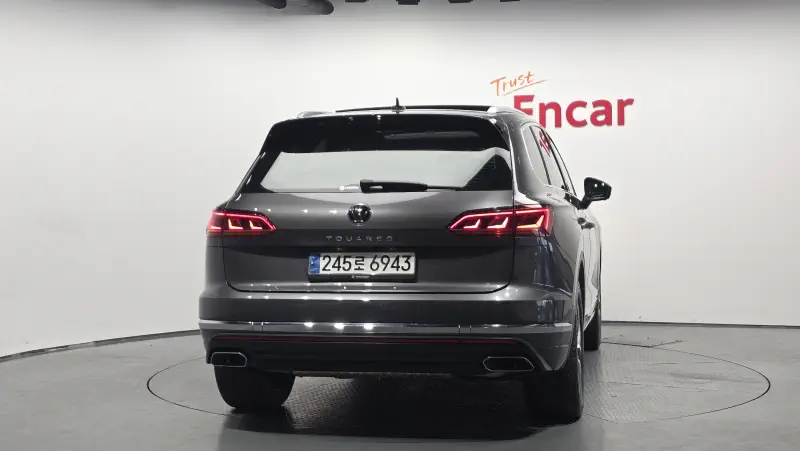 Volkswagen Touareg