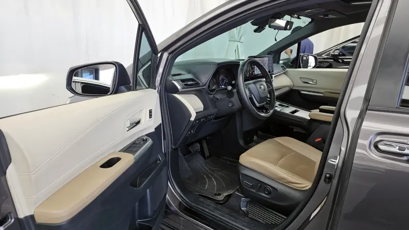 Toyota Sienna