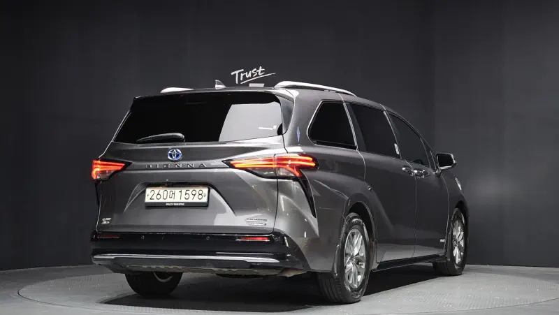 Toyota Sienna