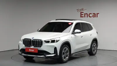 BMW iX1