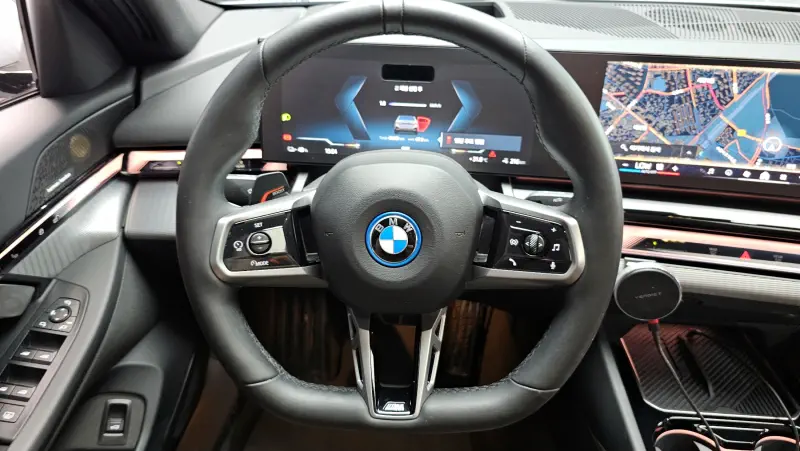 BMW i5