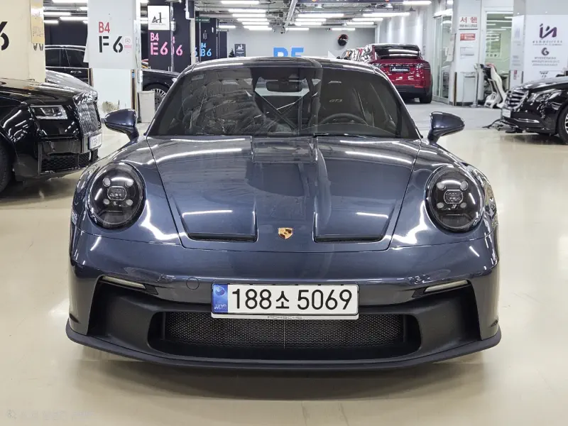 Porsche 911