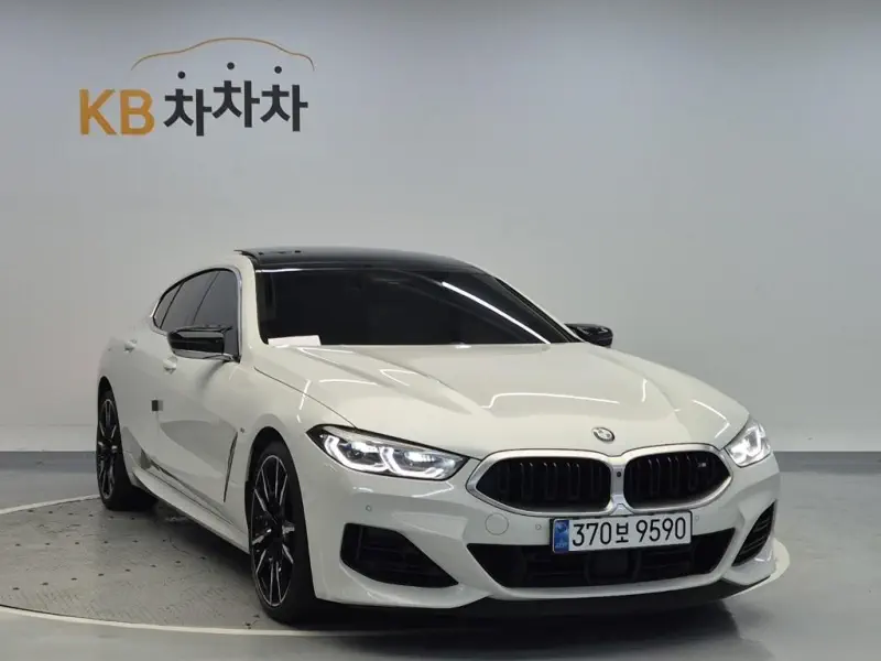 BMW 8-Series