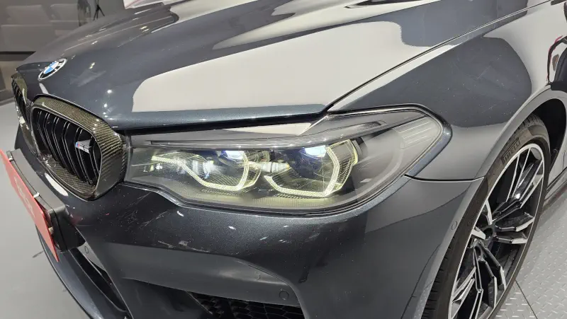 BMW M5