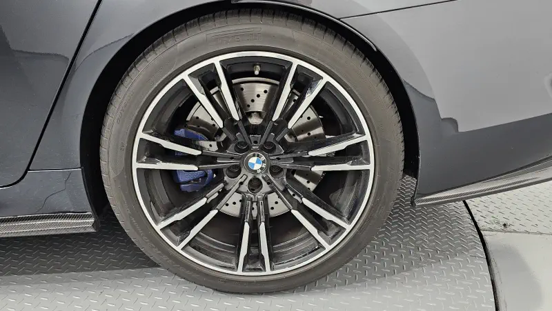 BMW M5