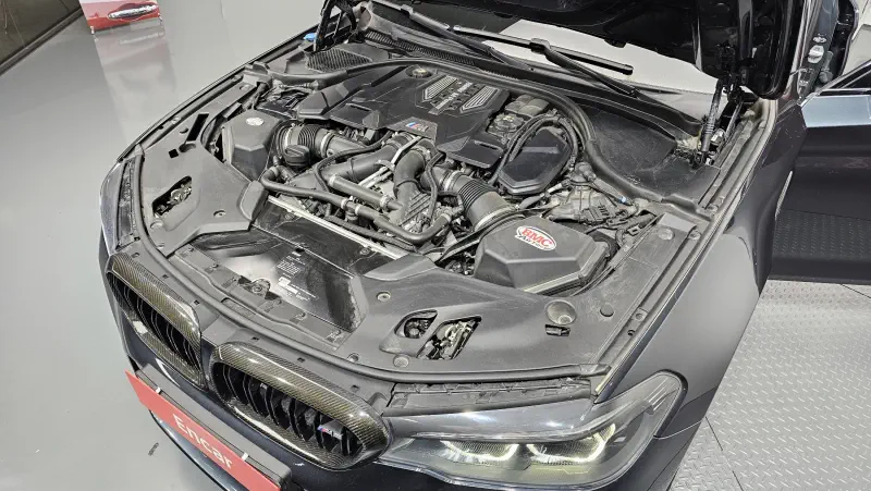 BMW M5