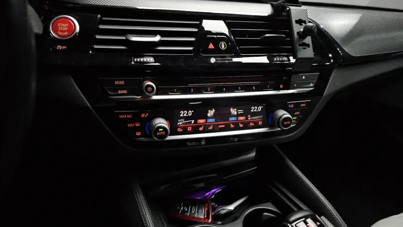 BMW M5