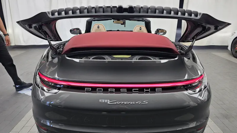 Porsche 911