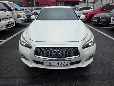 Infiniti Q50
