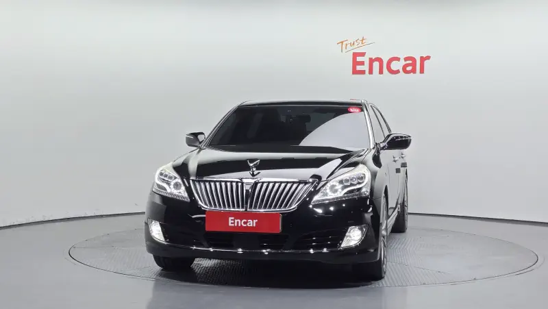Hyundai Equus