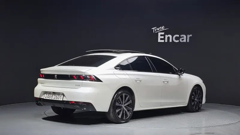 Peugeot 508