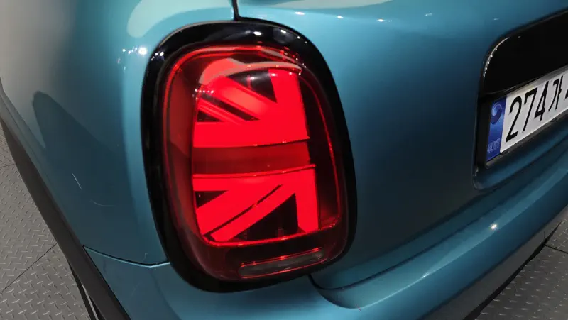 MINI Cabrio