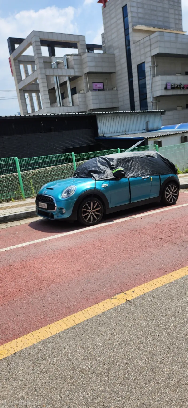 MINI Cabrio