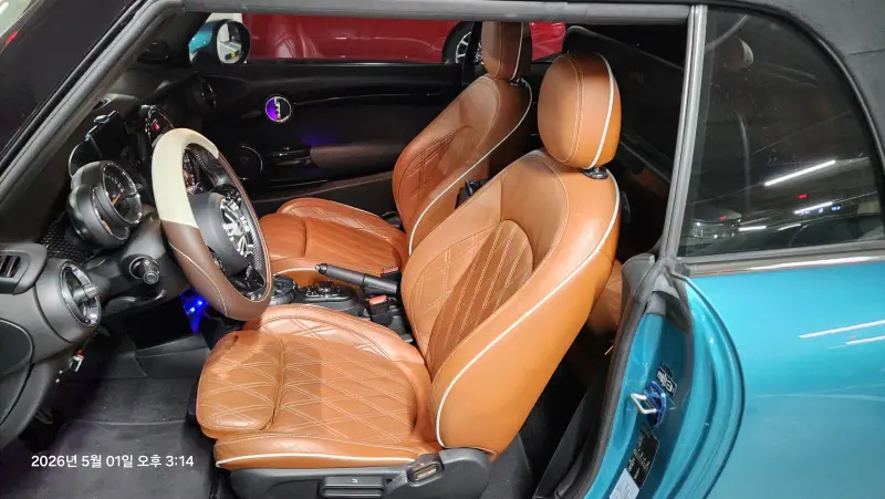 MINI Cabrio