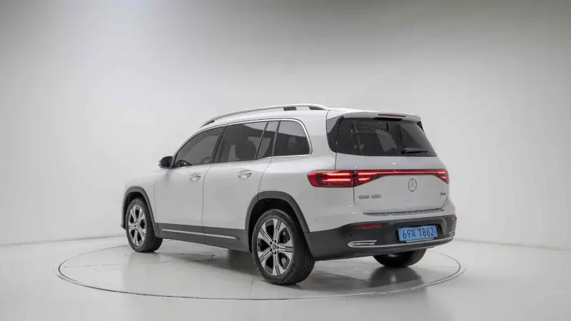 Mercedes-Benz EQB