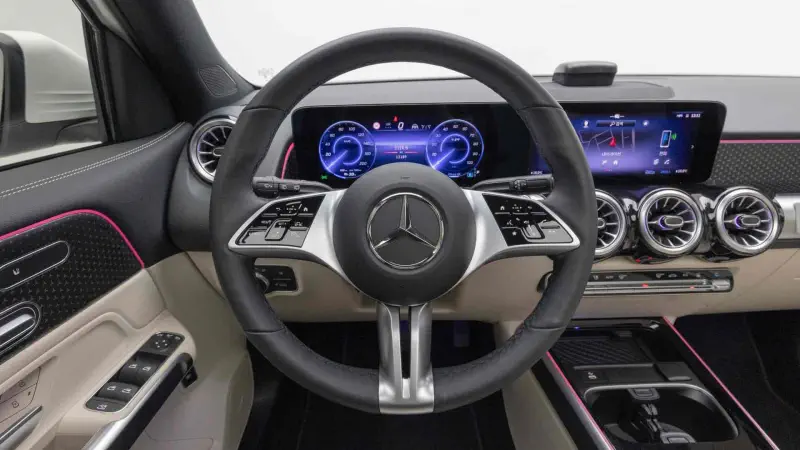 Mercedes-Benz EQB