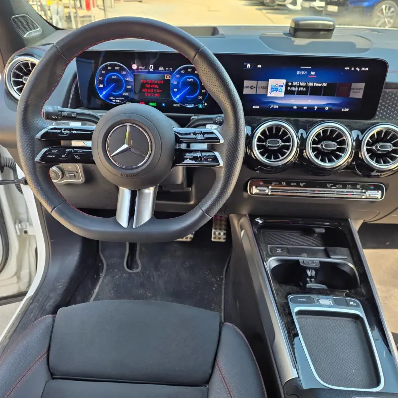 Mercedes-Benz EQB