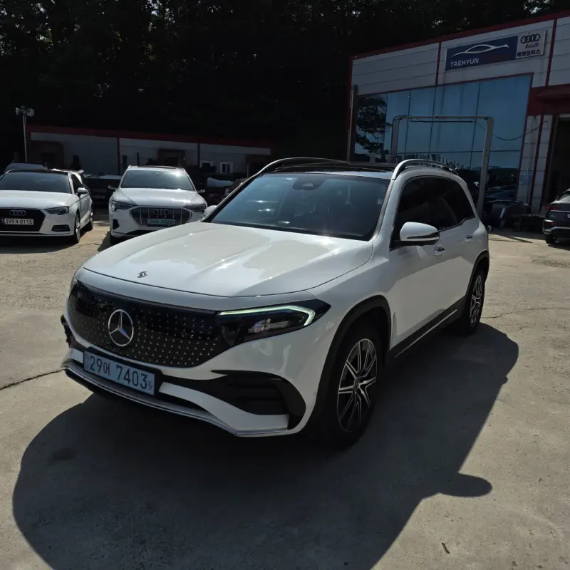 Mercedes-Benz EQB